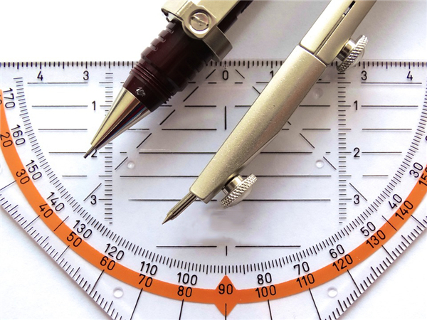 年度財務(wù)申報表